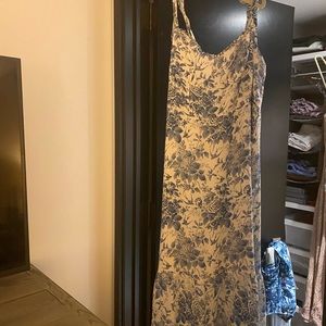 Reformation Nikita Dress in Pompadour